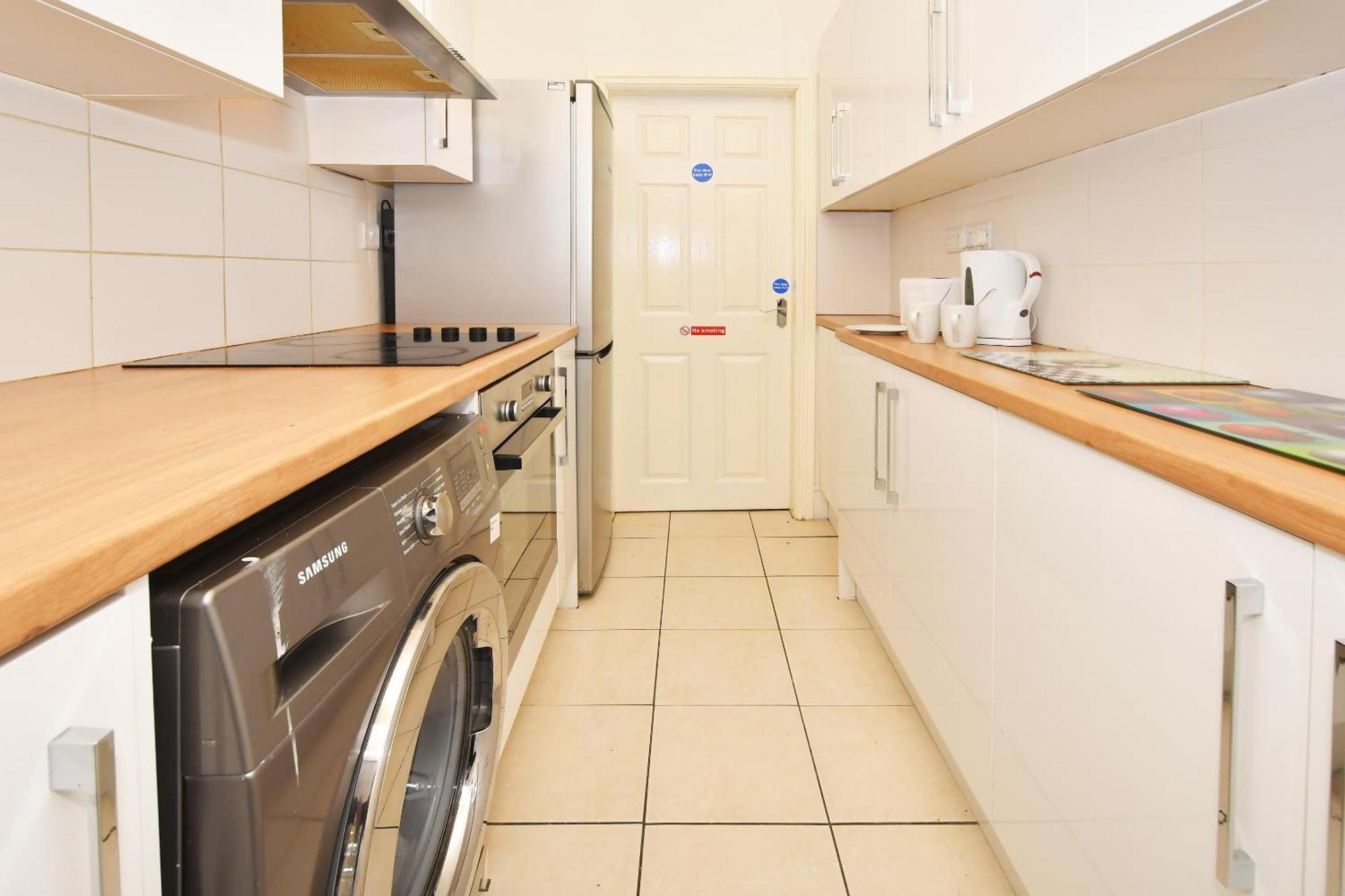 Townhouse @ 178 Ruskin Road クルー エクステリア 写真